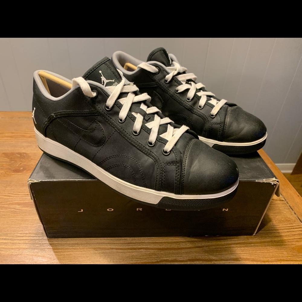 Jordan Sky High Retro TXT Low Sz 12.5 Black White